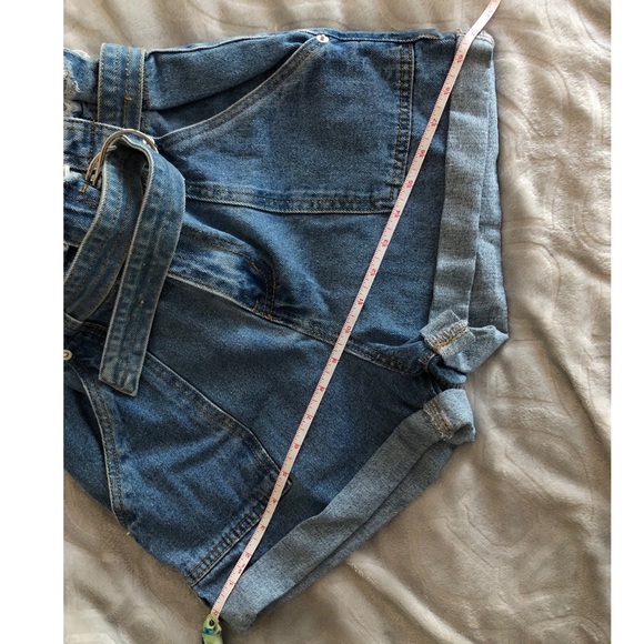 Signature 8 • Paper Bag High Waist Denim Shorts NWT - Picture 7 of 11